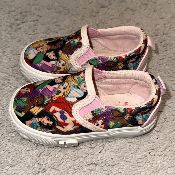 Ground UP Disney Princess Slip on Sneakers Toddler Girls size 6 - Picture 4 of 12